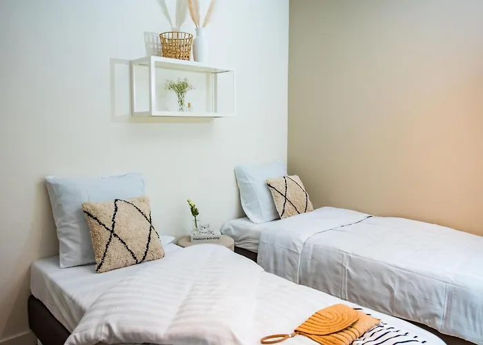 In Veluwe Near National Park * فورتهاوزن