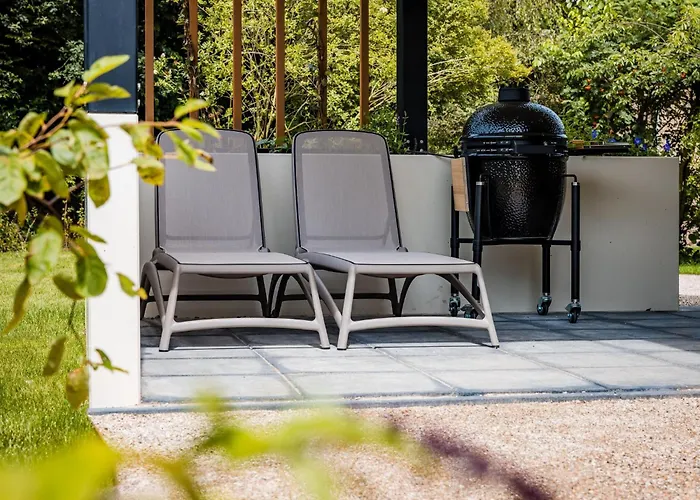 In Veluwe Near National Park فورتهاوزن